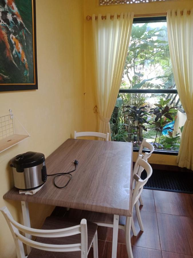 Villa Kota Bunga Cipanas 3 Kamar Baru Renovasi Full Wifi Cikundul Kültér fotó